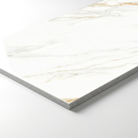 Carrelage en porcelaine blanc brillant 750x1500mm avec des veines de marbre gris doré doux, carrelage émaillé effet marbre poli pour salon