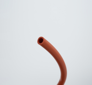 Tuyau en silicone de qualité industrielle rouge rouille, résistant aux hautes températures, résistant à l'usure et isolant électriquement, manchons de protection en silicone - Product Image 1