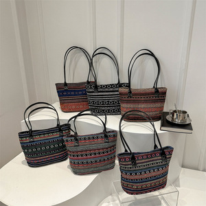 Bolsos de Lona con Estampado Étnico de Moda, Venta al Por Mayor, Bolsos de Hombro Artísticos con Estampado Vintage de Fábrica - Product Image 1