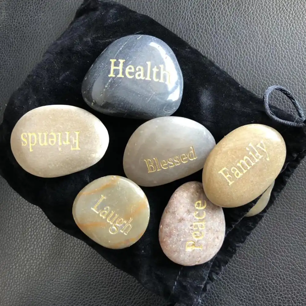 Fine arts and crafts cobblestone carved stone gifts natural Loose letter pebble stone for gift with word