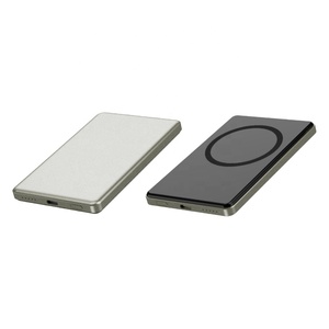 2024 banque de puissance magnétique UltraSlim populaire 5000mAh PD20W sans fil 15W banque de puissance magnétique en aluminium couleur personnalisée USB C Powerbank - Product Image 1