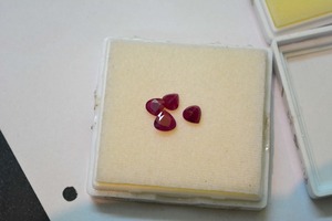 Rubí natural en forma de corazón, piedra de nacimiento, 4.65 quilates - Product Image 6