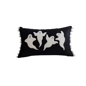 Nordique Halloween luxe doux noir velours housses de coussin 30x50cm jeter taie d'oreiller avec gland pour décor à la maison canapé