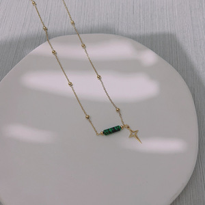 Nouveau Collier Tendance Femme avec Pendentif Serpent Plaqué Or, Pierre Naturelle, Bijou Géométrique en Acier Inoxydable, Vente en Gros pour Anniversaire - Product Image 4