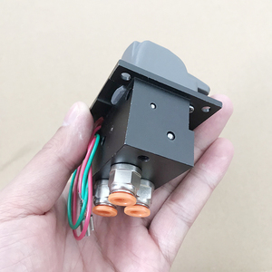 Double manuel principal de valve de camion à benne basculante AF-3CV en plastique noir avec la résistance à hautes températures de médias de puissance pneumatique - Product Image 6