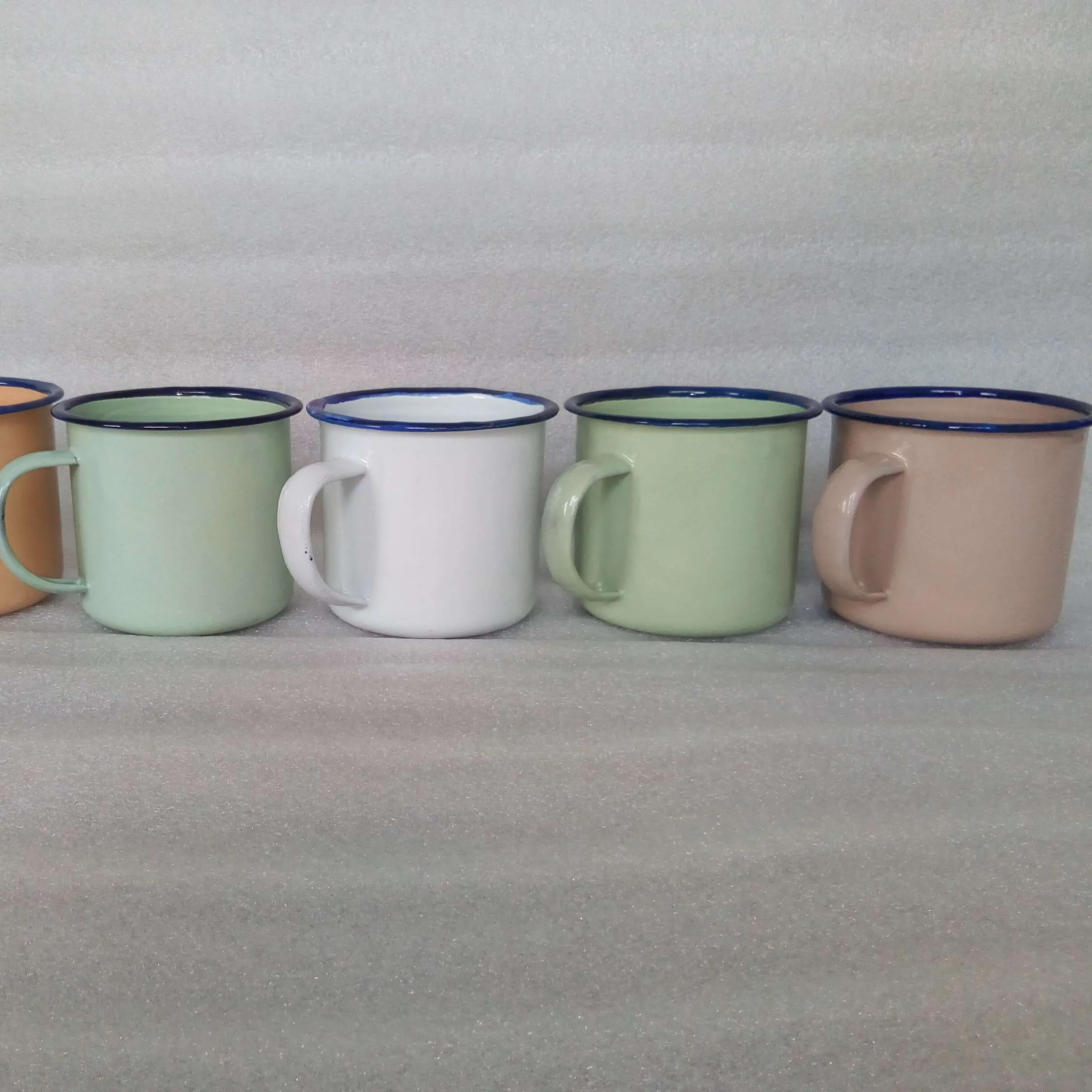 Giá Rẻ Men Súp Mug Đồng Bằng Với Xử Lý