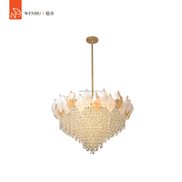 Lustre rond en verre artisanal blanc et cristal K9 pour salle à manger