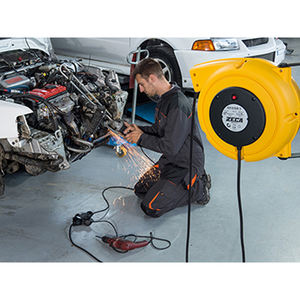 Carrete de cable eléctrico gris Zeca 4315/S con cable de PVC de 1,5mm, 15 metros - Product Image 2