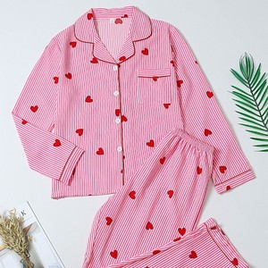 Ensemble de pyjama personnalisé en gros à imprimé cœur, en seersucker et crêpe <span class=keywords><strong>bulle</strong></span>, 2 pièces, pour femme - Product Image 1