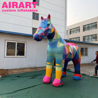 Cheval gonflable décoratif d'extérieur coloré pour exposition