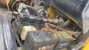 <b>Used</b> Komatsu FD 50 5-Ton Diesel Engine Powered <b>Pallet</b> Truck 4WD 6 Months Warranty Good Working Condition Low Hours Clean - Product Image 3