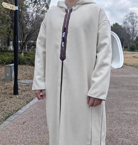 <span class=keywords><strong>Djellaba</strong></span> de Luxe Personnalisée en Laine Chaude et Élégante, Qamis Épais Marocain Musulman Islamique pour Homme avec Fermeture Éclair Invisible pour l'Hiver - Product Image 6