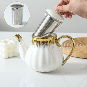 Teiera in <span class=keywords><strong>porcellana</strong></span> di lusso moderno LETAOTAO in ceramica da 850ml con coperchio rimovibile per tè sfuso o bicchieri - Product Image 2