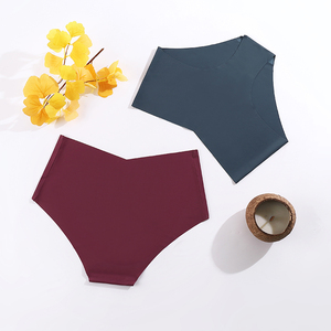 Venta al por mayor de las mujeres de 8 colores en forma de V calzoncillos de tiro bajo sólido cómodo Invisible sin costuras lados ondulados <span class=keywords><strong>Hipster</strong></span> calzoncillos de seda de hielo - Product Image 4