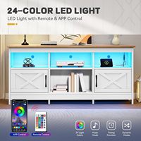 Meuble TV blanc en bois style ferme pour téléviseur 75 pouces, centre de divertissement avec éclairage LED, prises de courant et armoires de rangement