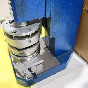 <span class=keywords><strong>3d</strong></span> Souvenir Geautomatiseerde Elektrische 50Mm 2 Inch Vierkante Fotomagneet <span class=keywords><strong>Machine</strong></span> Rond 80X53 Koelkast Magneet Maker <span class=keywords><strong>Machine</strong></span> Malaysia - Product Image 2