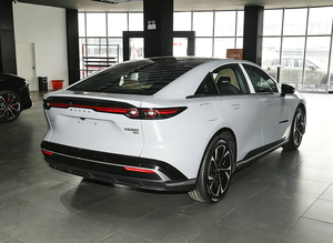 Nuova Auto Elettrica Mazda EZ-6 EV600 Pro Berlina di Medie Dimensioni per Pendolarismo Urbano Quotidiano Viaggi Familiari Lunghi Lunga Autonomia Zero Emissioni - Product Image 3