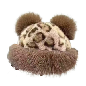 Chapeau bob rétro en fausse fourrure de vison imprimé léopard, style mongol, pour femme, hiver, doux, moelleux, agréable pour la peau, épais et chaud - Product Image 1