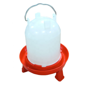 Nuevo Equipo <span class=keywords><strong>para</strong></span> Avicultura, Bebedero Automático <span class=keywords><strong>de</strong></span> 4L <span class=keywords><strong>de</strong></span> Material PP <span class=keywords><strong>para</strong></span> Aves <span class=keywords><strong>de</strong></span> Corral, Fuente <span class=keywords><strong>de</strong></span> Agua Automática <span class=keywords><strong>para</strong></span> <span class=keywords><strong>Pollos</strong></span> - Product Image 5