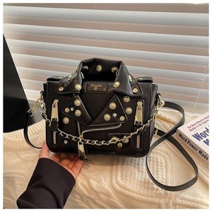 กระเป๋าถือโลหะลายดอกไม้สำหรับสาวๆ ขายดี - Product Image 3