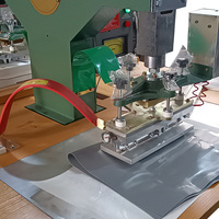Nouvelle machine de soudage haute fréquence pour la fabrication de pochettes de cartes en PVC HF de haute qualité avec une puissance de 5/8 kW