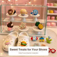 Ensemble de breloques pour chaussures en forme d'animaux mignons, en PVC, personnalisables, décorations LED pour l'été et la plage, avec chaînes à boutons, boucles et fleurs