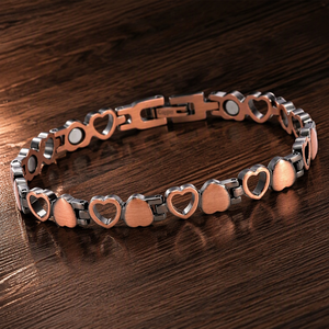 Reines Kupfer Vierblättriges Kleeblatt Magnetarmband, CZ-Kristall-Charm für Frauen, Gesundheits-Magnettherapie, Wasserdicht Anti-Anlaufend - Product Image 3