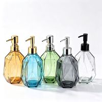 Vente en gros de flacons distributeurs de savon liquide en verre coloré en forme de losange de 400 ml avec pompe à lotion
