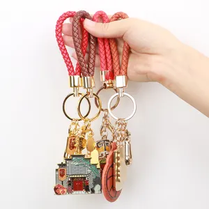Porte-clés souvenir touristique en cuir personnalisé lanière en métal porte-clés bracelet porte-clés accessoires de porte-clés personnalisés