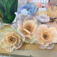 Décoration florale géante moderne personnalisée en organza, grande fleur rose en tissu transparent pour toile de fond de scène de mariage, événements, fêtes, vitrine de centre commercial