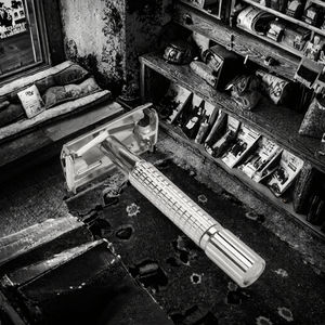 Maquinilla de Afeitar de Estilo Antiguo, Herramienta de Afeitado Multifuncional y Ecológica con Mango de Metal Giratorio y Cuchilla para Afeitar la Cara - Product Image 3