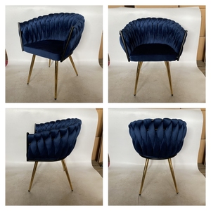 Chaise de salle à <span class=keywords><strong>manger</strong></span> confortable en velours de luxe, dossier rembourré, tressée en corde, vente chaude 2026, directement de l'usine - Product Image 4