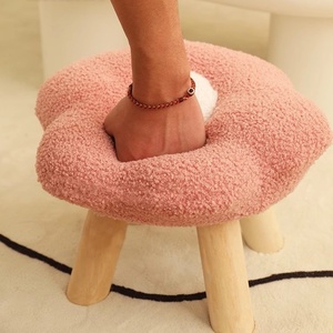 Tabouret <span class=keywords><strong>en</strong></span> <span class=keywords><strong>bois</strong></span> floral tendance pour la maison, <span class=keywords><strong>petit</strong></span> <span class=keywords><strong>banc</strong></span> mignon pour enfants, table basse de salon, <span class=keywords><strong>banc</strong></span> à chaussures amovible - Product Image 3