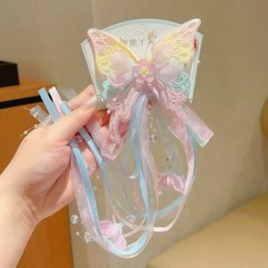 Pinza de Pelo con Mariposa de Estilo Dulce para Mujer, Material Plástico y Empaque de Cartón, Accesorio para el Cabello con Cinta de Estilo Chino - Product Image 6