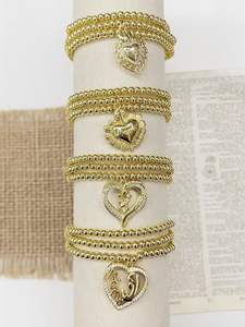 Linda Pulsera con Colgante en Forma de Corazón CZ Momma, Pulsera con Módulo de Colgante CZ Momma en Oro, Accesorio CZ Momma, Pulsera Elástica con Cuentas - Product Image 4