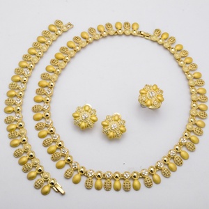 Ensemble de bijoux de mariée élégant en or 14 carats Sid Gold avec zircon pour femmes - Dropshipping Bijoux de mariée indiens - Product Image 2