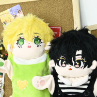 Marionnette en peluche anime personnalisée, adorable poupée en tenue verte pour l'interaction parent-enfant et cadeau pour enfants