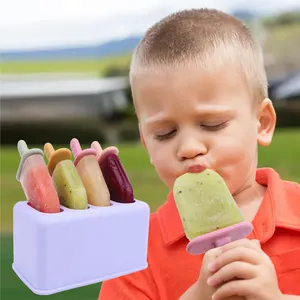 冷凍庫チューブは健康食品グレードのシリコンアイスポップ型アイスキャンデーメーカー型4個のシリコンアイスキャンデーアイスポップ型を作ります
