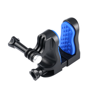 Support de fixation pour mentonnière de casque de moto pour caméra d'action GoPro Insta360 avec pince réglable et rembourrage bleu - Product Image 1