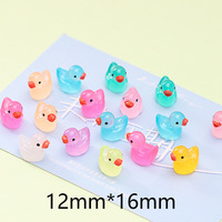 Accessoires en résine faits à la main ornements de canard colorés miniatures pour paysage lumineux bricolage mousse décor à la maison pour la décoration de la maison
