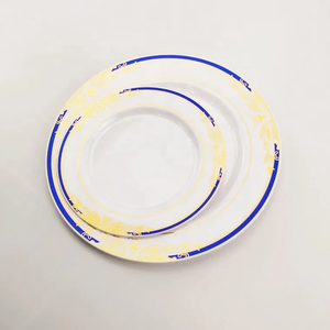 <span class=keywords><strong>Assiette</strong></span> en <span class=keywords><strong>plastique</strong></span> de luxe robuste <span class=keywords><strong>Assiette</strong></span> à dîner de fête en <span class=keywords><strong>plastique</strong></span> <span class=keywords><strong>Assiette</strong></span> ronde à bord <span class=keywords><strong>bleu</strong></span> et or pour mariage - Product Image 3