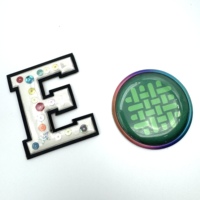 Étiquette de vêtement en cuir PVC 3D en relief à coudre, broderie personnalisée, patch