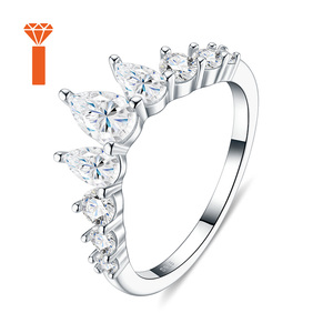 Anello Moissanite a Corona con Incastonatura a Griffe a Pera, 2.30g, Anello Tiara a Gradiente Stratificato, Argento S925, Regalo Anniversario, Anelli Pronti - Product Image 2