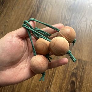 Boules en bois de cèdre <span class=keywords><strong>rouge</strong></span> personnalisables avec logo et corde pour rangement de placard et de chaussures - Product Image 5
