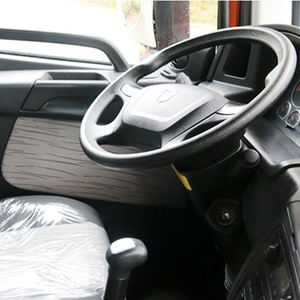 Camiones diesel tout neuf remis à neuf congélateur réfrigéré thermoking 5-10 tonnes <span class=keywords><strong>camion</strong></span> frigorifique pour le transport du poisson - Product Image 2