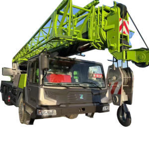 Grue tout-terrain d'occasion de 30 tonnes avec boîte de vitesses, moteur et pièces de rechange pour roulements pour ZOOMLION - Product Image 1