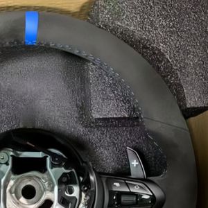 Volante de Coche Personalizado OEM con Costuras en M, Completamente en Gamuza Negra, para <span class=keywords><strong>BMW</strong></span> 2013 2012 2015 F90 328i <span class=keywords><strong>Xdrive</strong></span> 540i X3m F97 F10 535 - Product Image 2