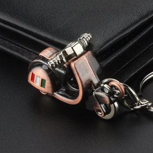 Llavero Creativo 3D de Metal con Forma de Vehículo Eléctrico, Regalo de Lujo Italiano, <span class=keywords><strong>Mini</strong></span> Motocicleta de Aleación de Zinc, Marca FANDA, Serigrafía - Product Image 3
