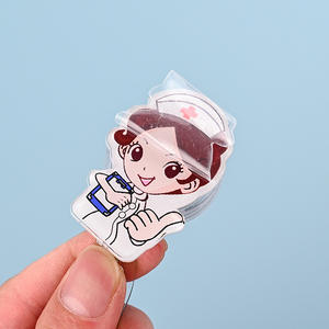 Porte-badge télescopique à boucle facile à tirer, accessoire Yilan Z268 de qualité supérieure, employés, dessin animé mignon, infirmière, médecin, badge de travail - Product Image 4