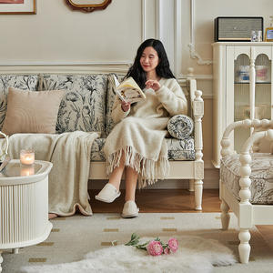 أريكة خشبية صلبة بنمط كريمي أبيض، قماش منسوج من الروطان، مقعد واحد مستقيم، أثاث غرفة معيشة فرنسي خفيف، موديل جديد 2024 - Product Image 2